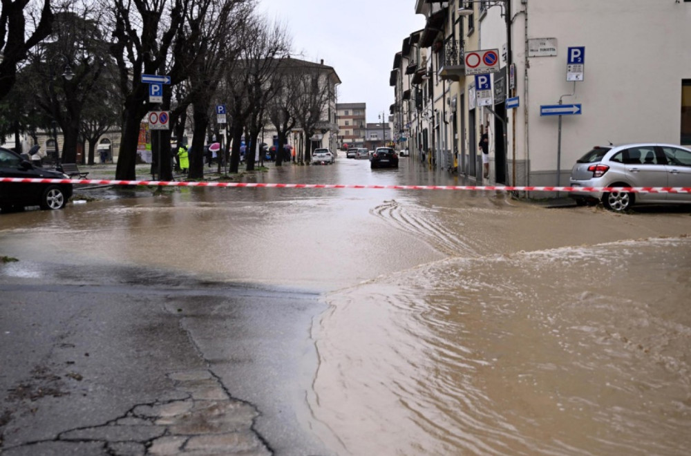 U Rumuniji na snazi žuto upozorenje: Poplave prete u osam okruga FOTO