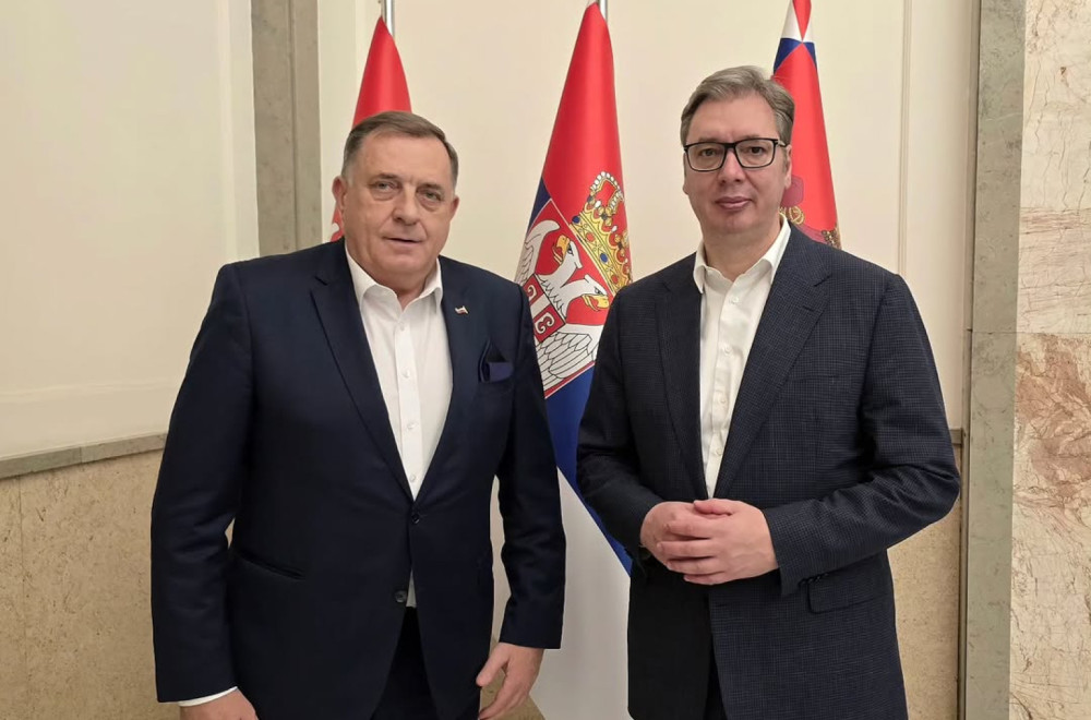 Vučić se sastao sa Dodikom: Razmotrili smo ključne teme za regionalnu stabilnost FOTO
