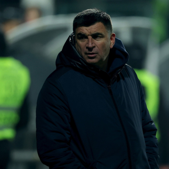 Radovan i 23. novembar – Zvezda ni ne mora da izađe na teren