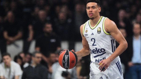 Drama, produžetak, spektakl – Fener ide na F4 Evrolige!