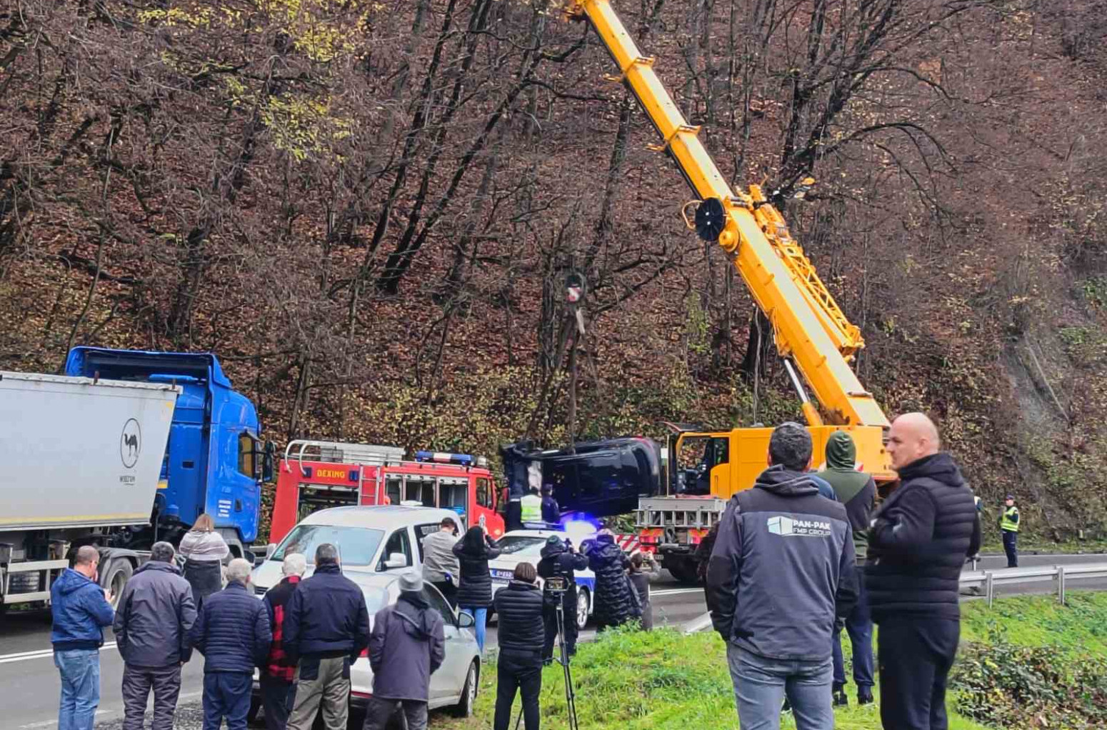 Car pulled out of the canal near Ovčar Banja – PHOTO