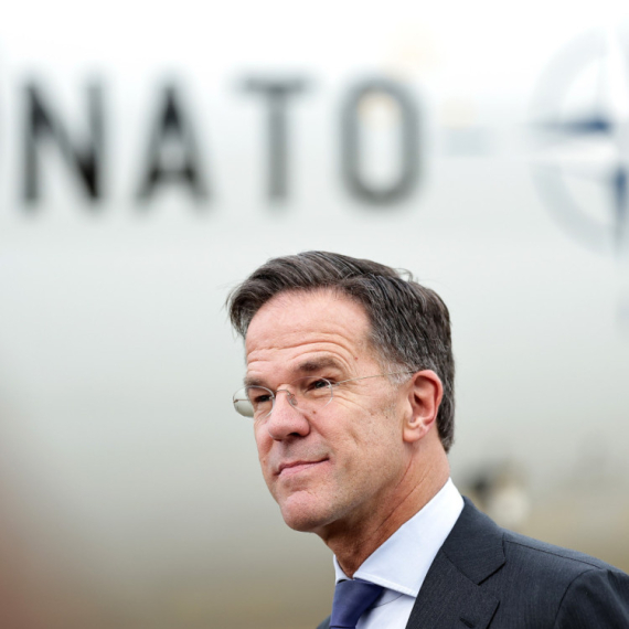 Generalni sekretar NATO-a stiže u ratnu zonu