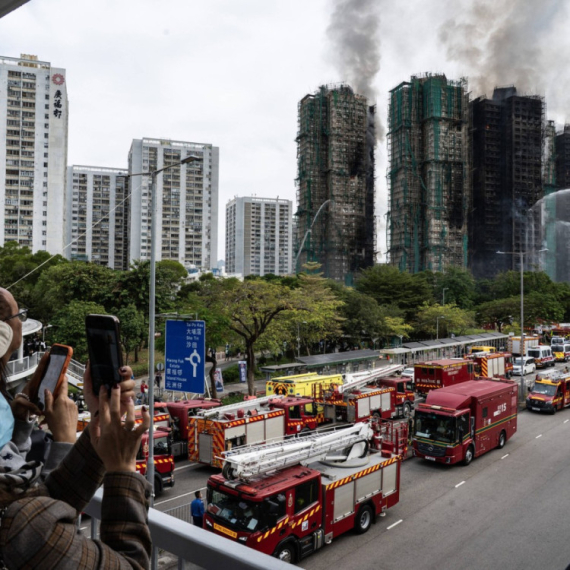 Crni bilans požara u Hongkongu: Broj stradalih svakim danom sve veći