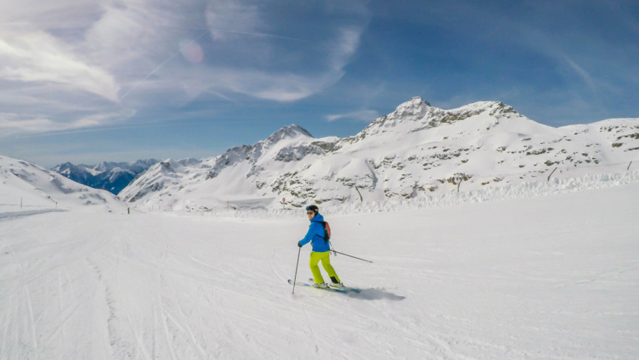 Osetite magiju Alpa: Mel­taler Glečer je skijalište iz snova, kao na vrhu sveta FOTO