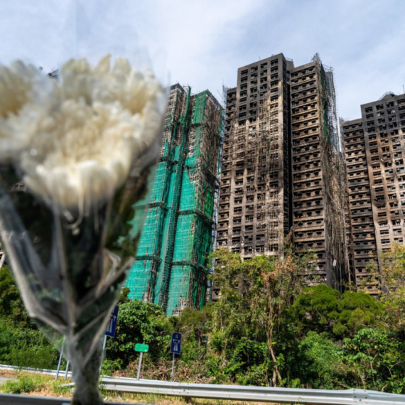 Death toll in Hong Kong rises to 128, at least 200 missing PHOTO/VIDEO