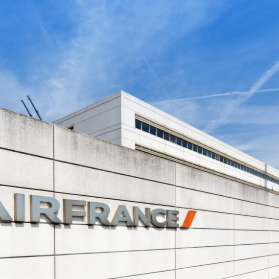 Francuski aerodromi gube putnike FOTO
