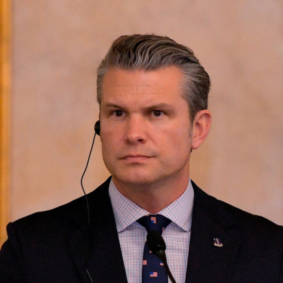 Hegset pod istragom?