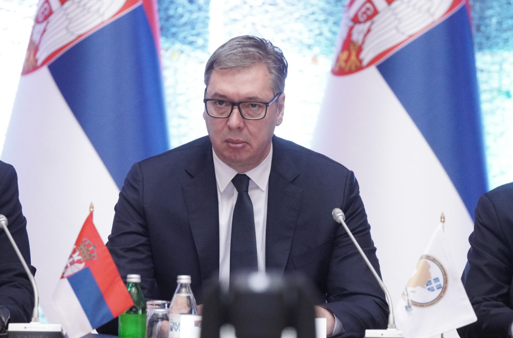 President Aleksandar Vučić started a meeting with teams responsible for energy stability and national security