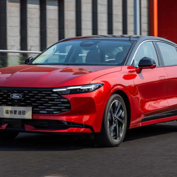 Da, Ford Mondeo je još živ i upravo je redizajniran FOTO