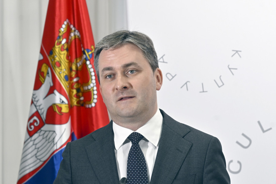 Selaković: Izjava Nebojše Vujovića neosnovana; Vučić se dosledno bori za KiM i srpski narod