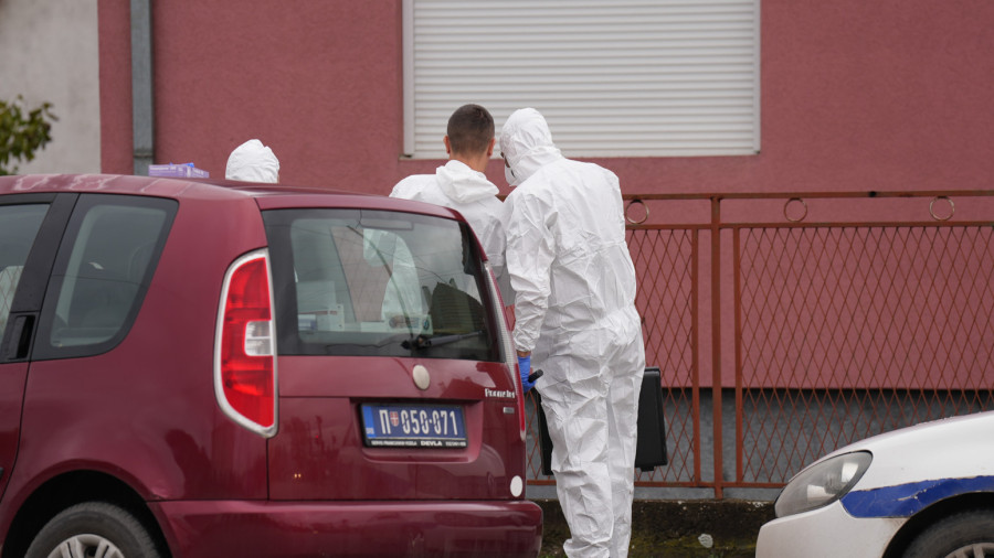 Ovo je prava tragedija: Komšije u šoku; Prve slike sa mesta ubistva u Čačku FOTO/VIDEO