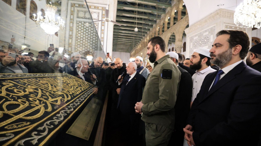 Sirija proslavlja prvu godišnjicu svrgavanja Bašara al Asada FOTO/VIDEO