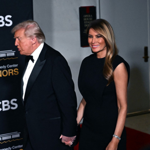 Retko ko je odoleo Melanijinom šarmu – posebno kad se ovako obukla FOTO