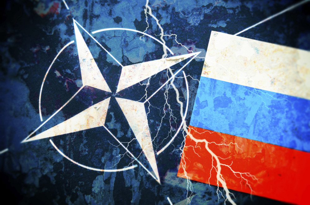 Moskva udarila na NATO: "Pucaju iznutra"