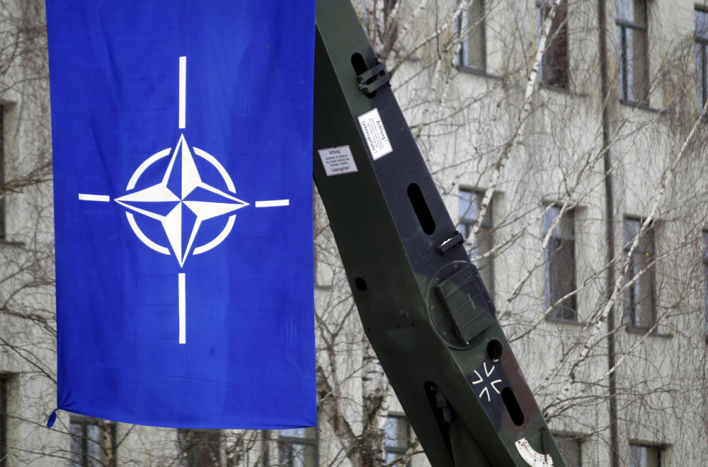 Ulazi u NATO?