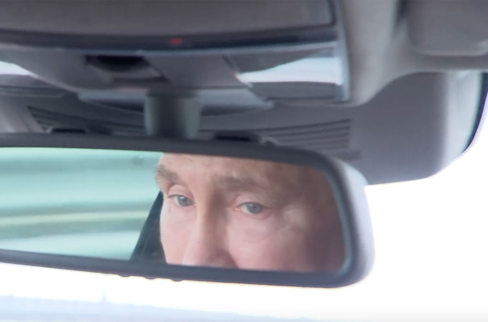 "Pogledao sam Putina u oči i video tri slova"