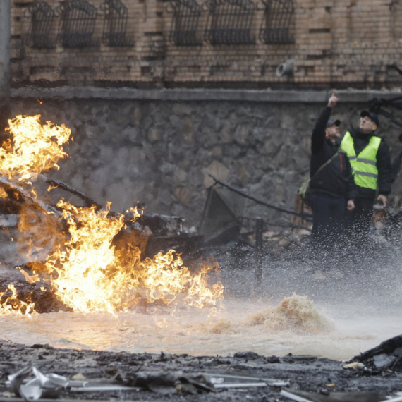 Aktiviran PVO: Oboreno skoro 300 dronova; Sprema se susret Trampa i Putina? FOTO/VIDEO