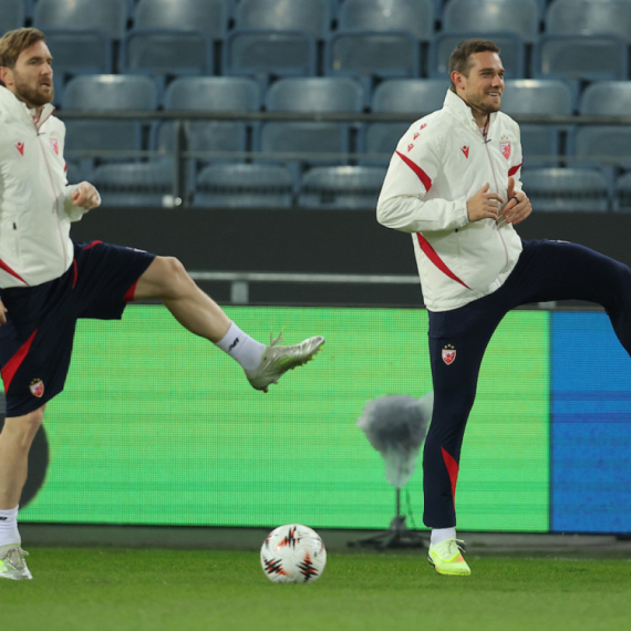 Zvezda stigla u Austriju – Stanković poveo 31 igrača