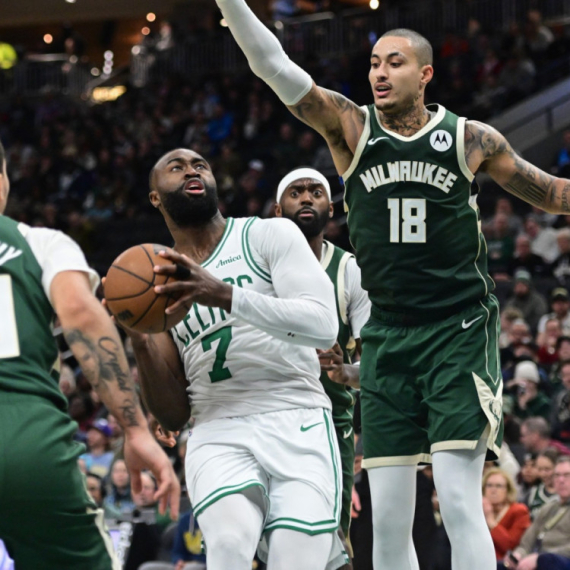 Može se i bez Adetokumba: Portis i Kuzma srušili Boston VIDEO