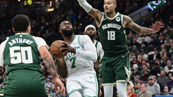Može se i bez Adetokumba: Portis i Kuzma srušili Boston VIDEO