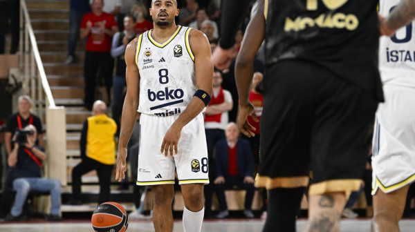 Fener od -17 do velike pobede u Monaku