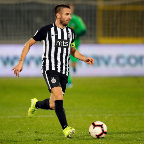 Tošić: "Smanjenje broja stranaca je zdrava odluka"