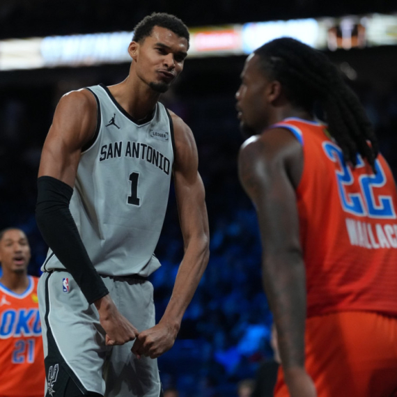 Ovo su finalisti NBA Kupa: Sparsi napravili senzaciju i izbacili Oklahomu! VIDEO