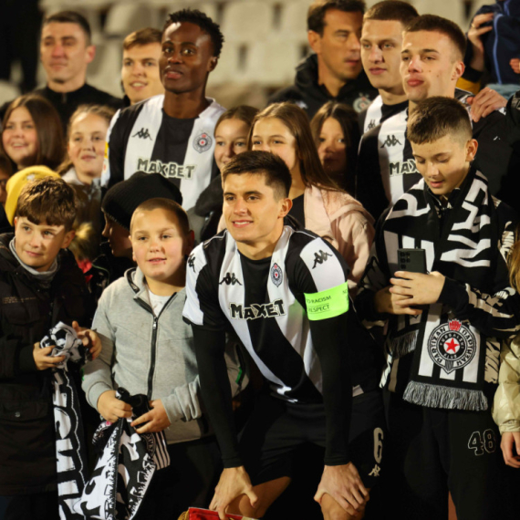 Igrači tražili, Partizan platio 10.000 evra za ulaznice "grobarima"