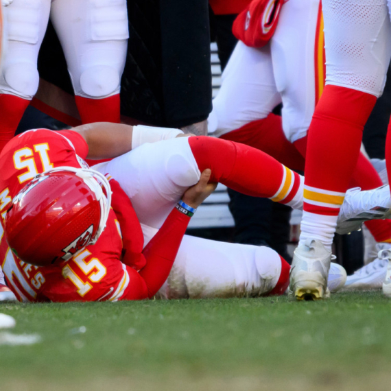 Katastrofa za najveću NFL zvezdu još od Toma Brejdija! VIDEO