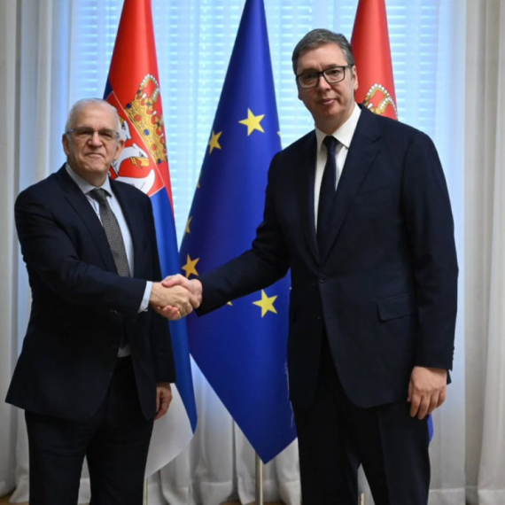Vučić sa delegacijom Svetske banke: Produktivan sastanak sa fokusom na energetsku bezbednost FOTO