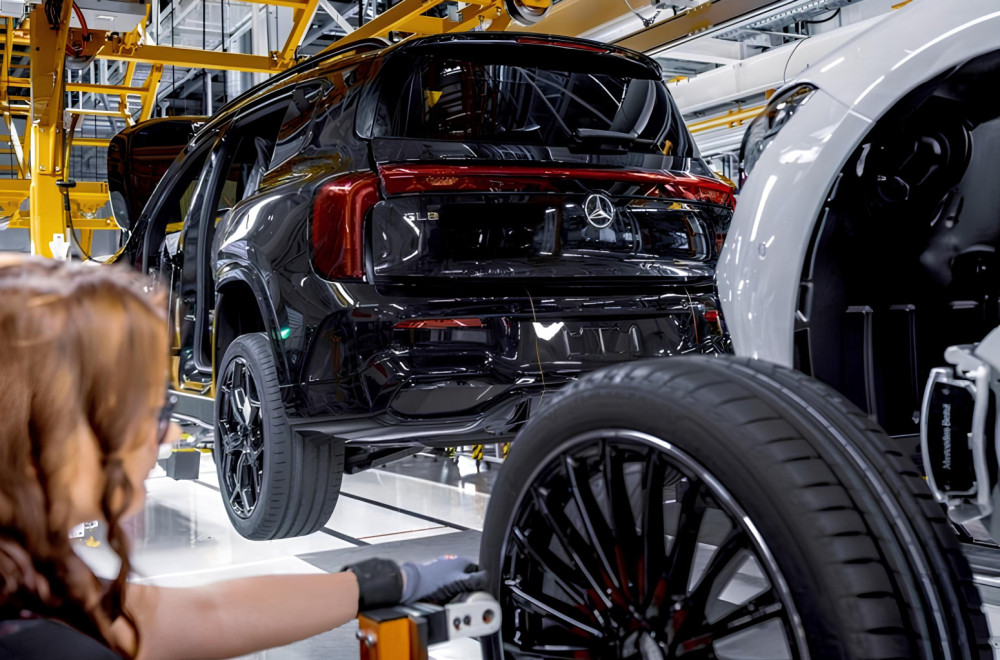 Novi Mercedes ulazi u serijsku proizvodnju, sklapaće se u komšiluku FOTO