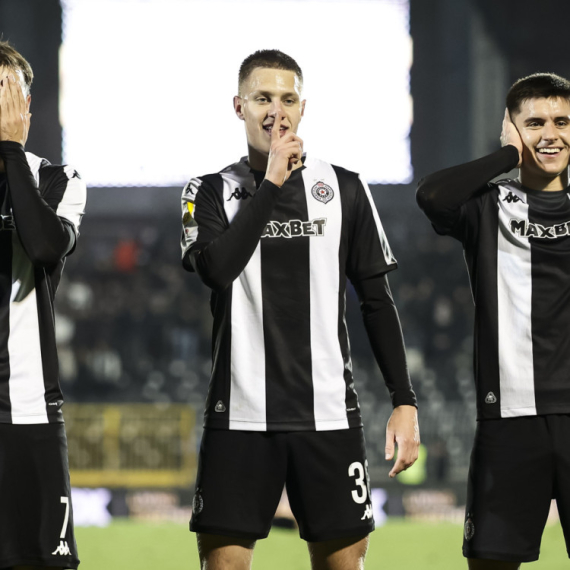 Tabela Superlige pred pauzu – Partizanova deca sve gledaju sa visine