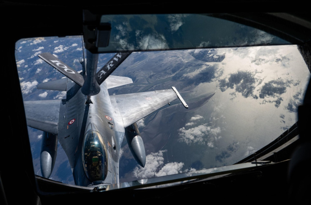 Drama: Podignuti lovci F-16 – uočena velika pretnja VIDEO
