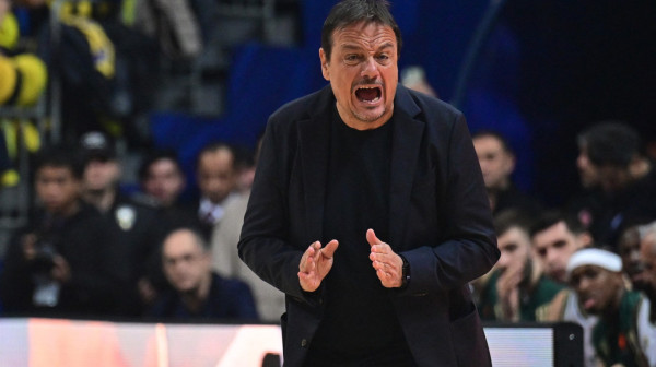 Panatinaikos u sve većoj krizi – Ataman poludeo, sudije ga isključile