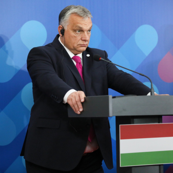Orban rasporedio vojsku VIDEO