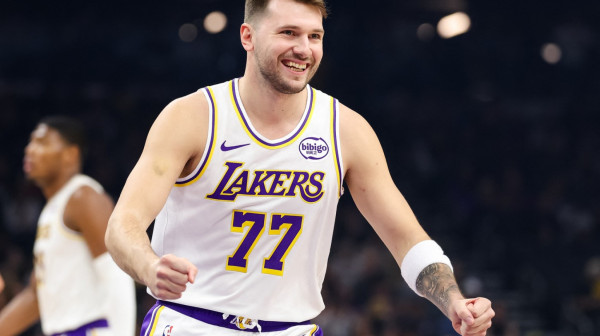 Dončić i Lebron "zatrpali" Sakramento – Portland iskoristio loš dan Bostona VIDEO