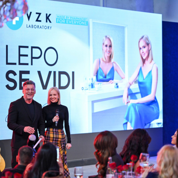 VZK Laboratory predstavio Age Reset liniju proizvoda u saradnji sa Jelenom Rozgom