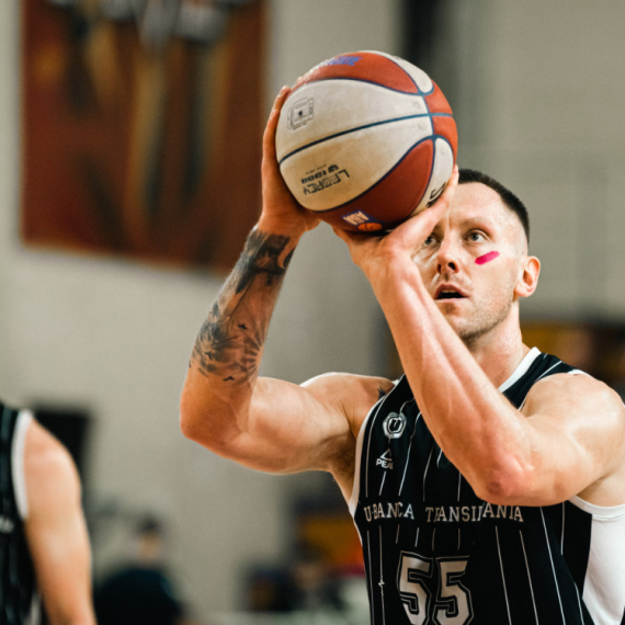 Kluž pregazio Neptunas – Australijanac ubacio 40 poena
