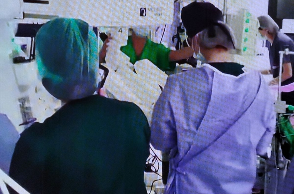 Prvi put na Balkanu: U Srbiji urađena operacija na srcu uz pomoć robota; "Bez krvarenja i trauma" FOTO