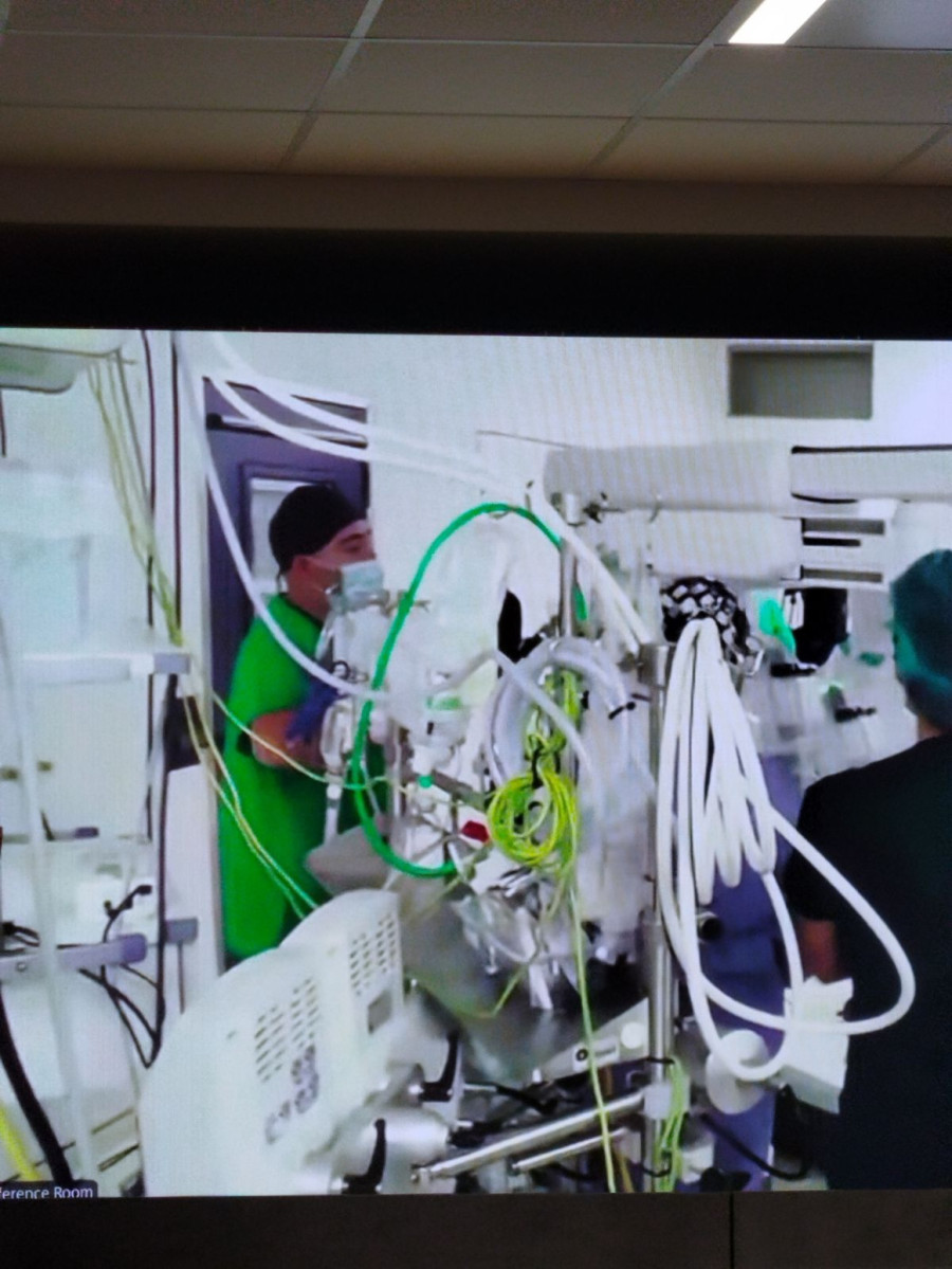 Prvi put na Balkanu: U Srbiji urađena operacija na srcu uz pomoć robota; Bez krvarenja i trauma FOTO