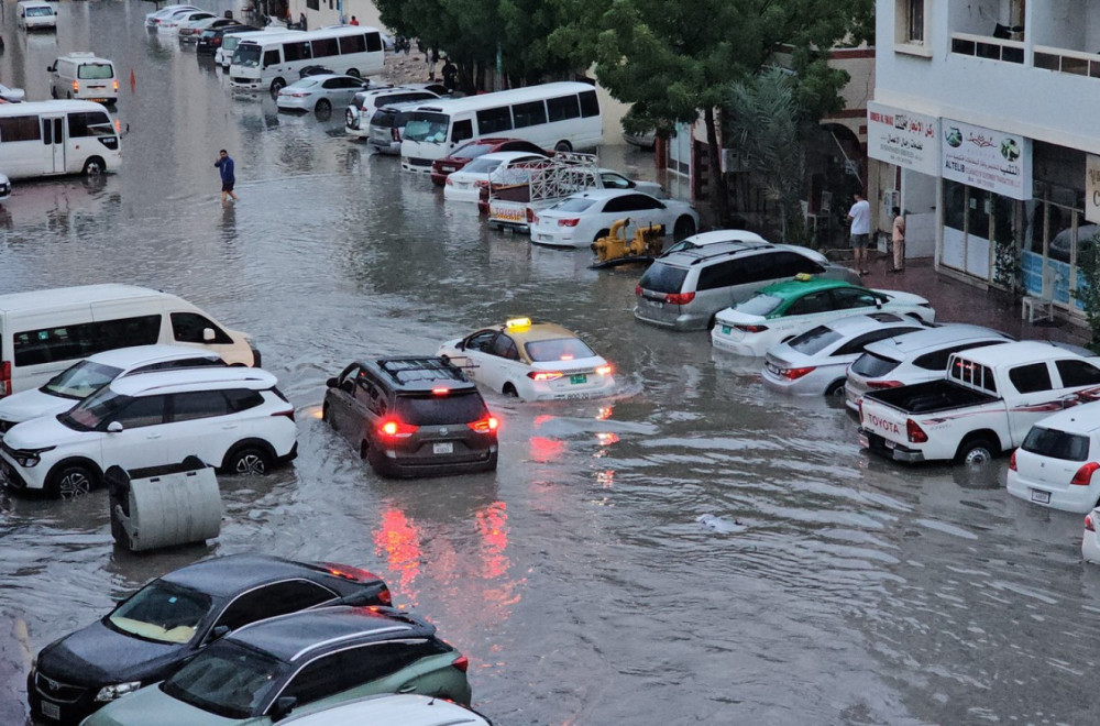 Dubai submerged under water; Worst floods in the last 76 years PHOTO/VIDEO