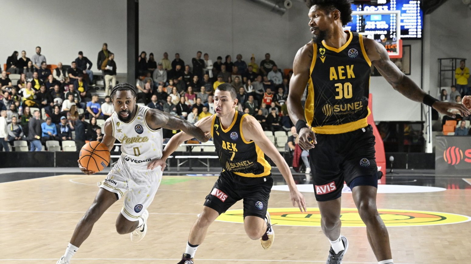 Barselona od Šakote uzima centra sa NBA iskustvom – Olimpijakos "preti"
