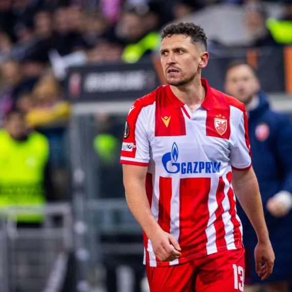 Veljković za B92.sport o Zvezdi i Srbiji: "Opasno je gledati mnogo unapred"