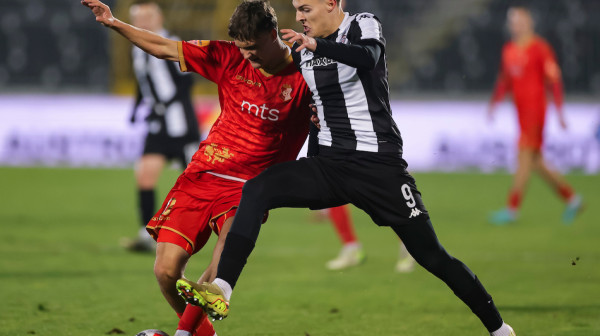 Italijanu javljaju: Kostić na korak do Milana!