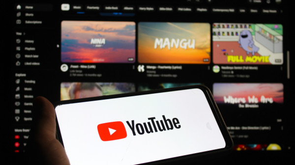YouTube oduševio korisnike: Omiljena funkcija postaje besplatna za sve