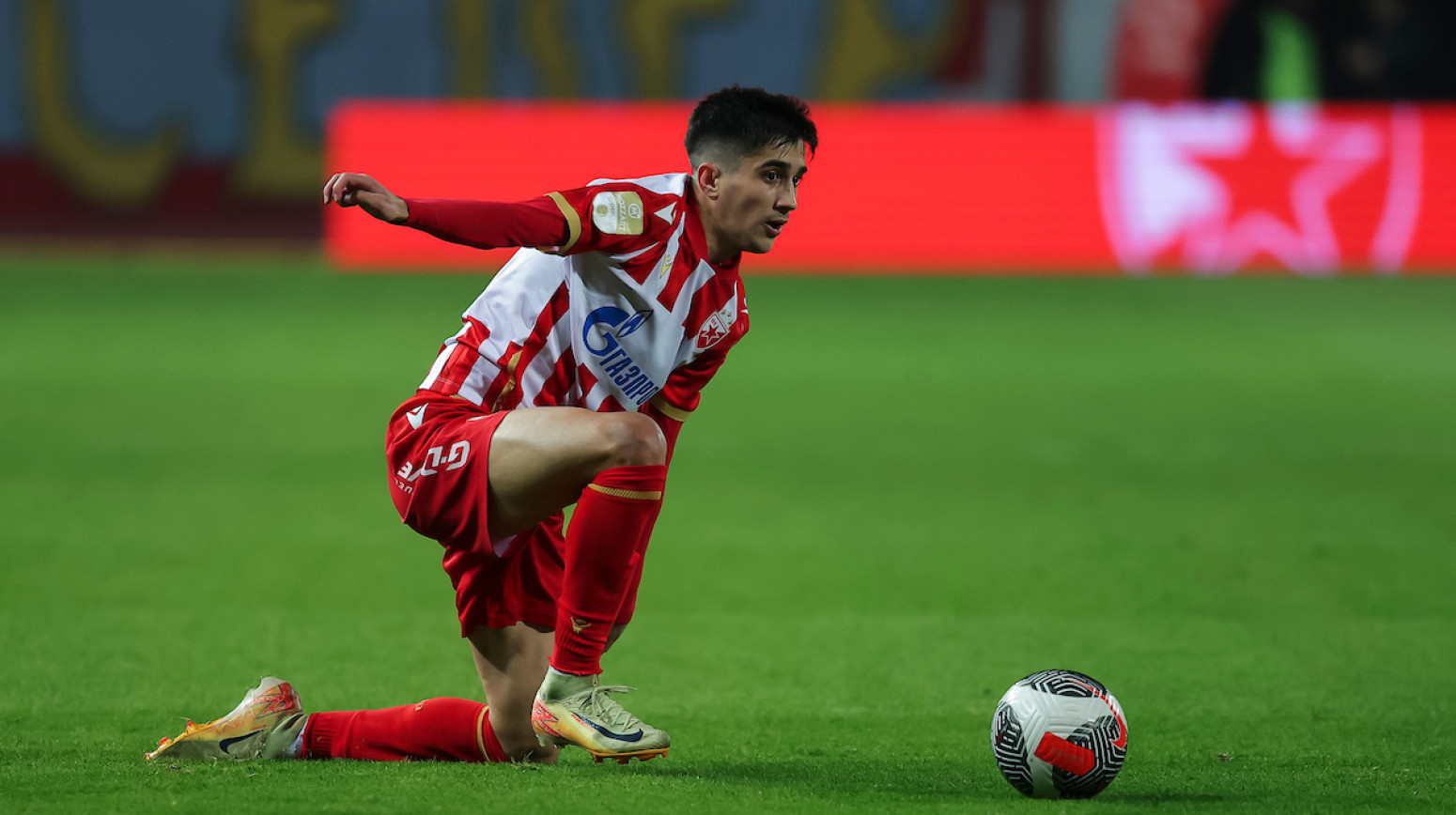 Stanković napravio "rez" – Zvezda ostaje bez igrača, ali jedno ime dobija šansu?
