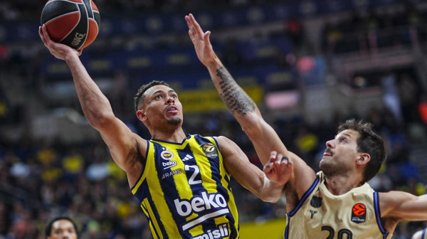 Fener prekinuo seriju Barselone – Boldvin poništio Pantera!