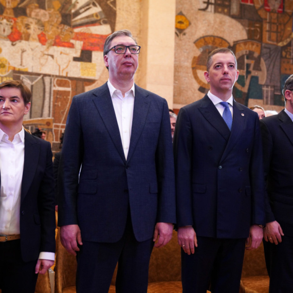 Vučić: U regionu se naoružavaju, prave saveze; Direktno ugrožavanje Srbije