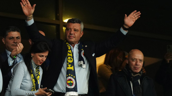 Skandal: Uhapšen predsednik Fenerbahčea – našli mu drogu u kosi?!