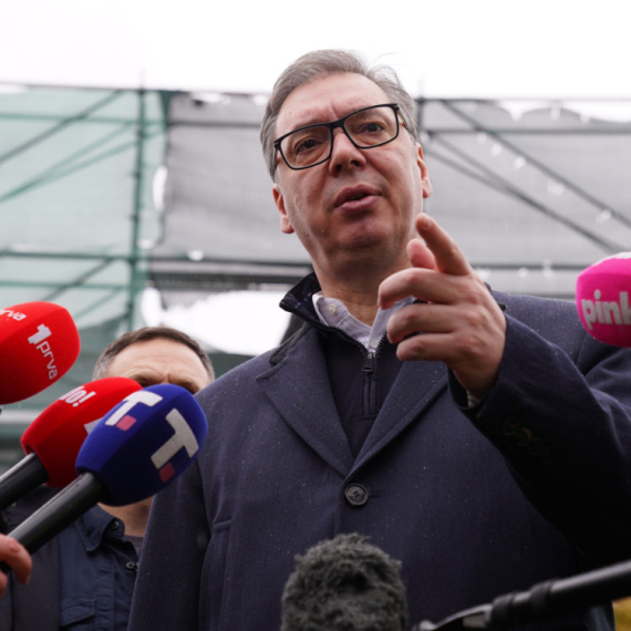 "Streljate čoveka u čije vreme je Srbija najviše napredovala? Ne treba mi povez, ja se tih kukavica ne plašim"